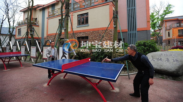 合成樹脂瓦在新型城鎮(zhèn)化建設(shè)中得到廣泛使用