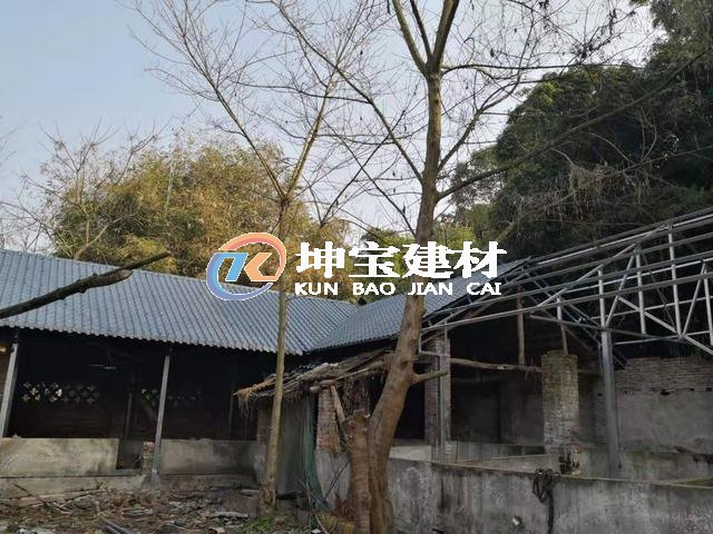 還在為舊房屋面翻新承重問題考慮嗎?，樹脂瓦幫你解決承重！